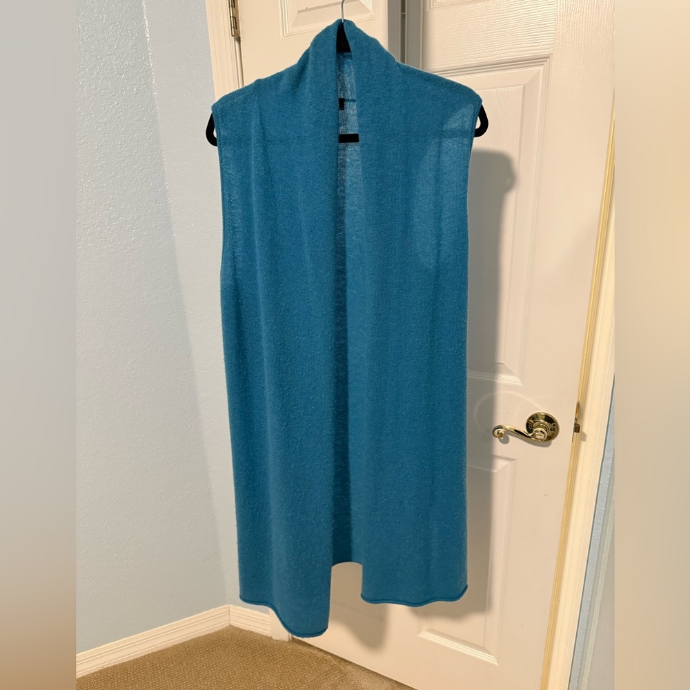 Claudia nichols cashmere vest